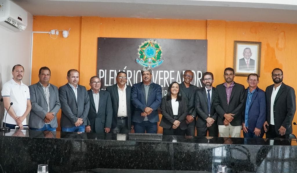 Imagem da notícia: VEREADORES APROVAM ORÇAMENTO DO MUNICÍPIO PARA 2024