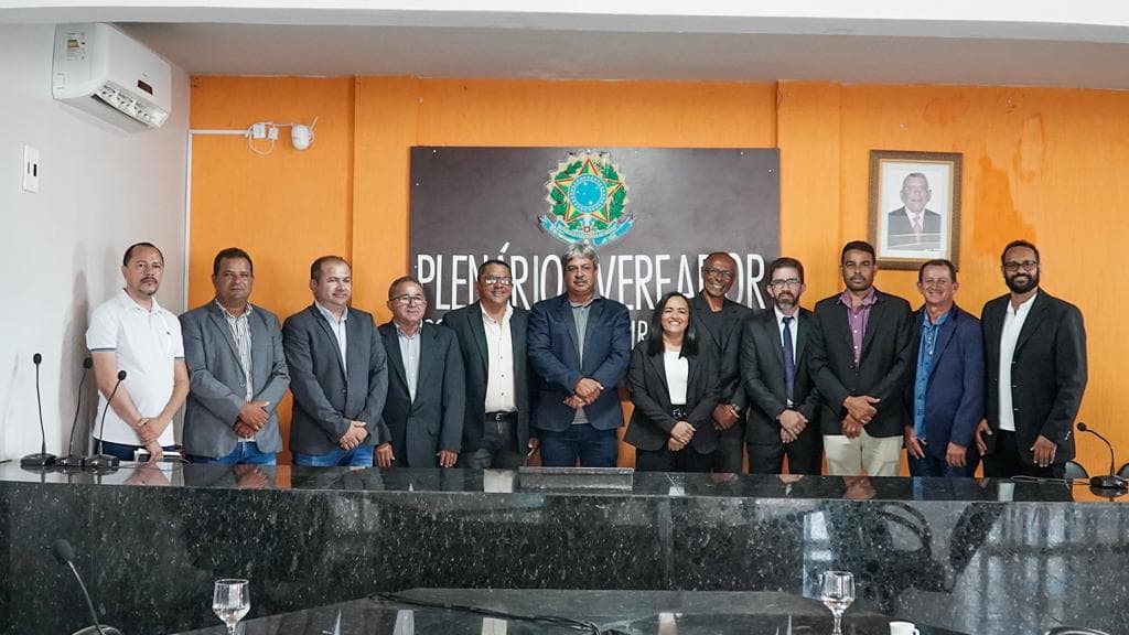 Imagem da notícia: VEREADORES APROVAM PROJETO DE LEI DE AUTORIA DO PREFEITO LUCAS SANTOS QUE ESTABELECE POLITICAS DE SEGURANÇA NAS INSTITUIÇÕES DE ENSINO PÚBLICA E PRIVADA